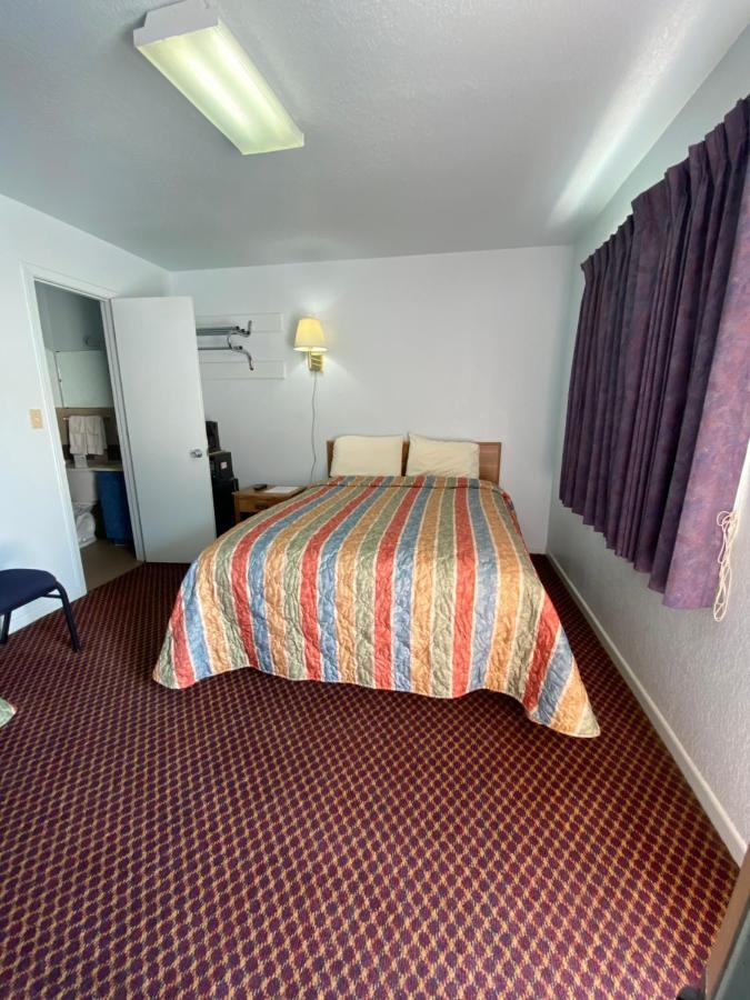 Regency Inn Comanche Exteriér fotografie